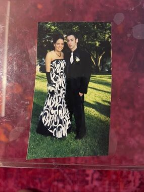 Jessica McClintock Black & White Vintage Strapless Mermaid Tulle Gown- Size 6
